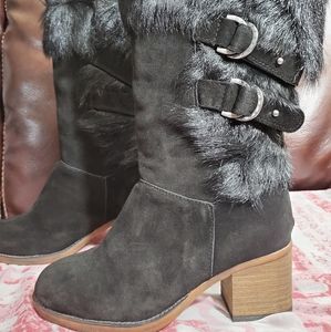 Bearpaw Madeline 2431W Black High Boots Size 8M